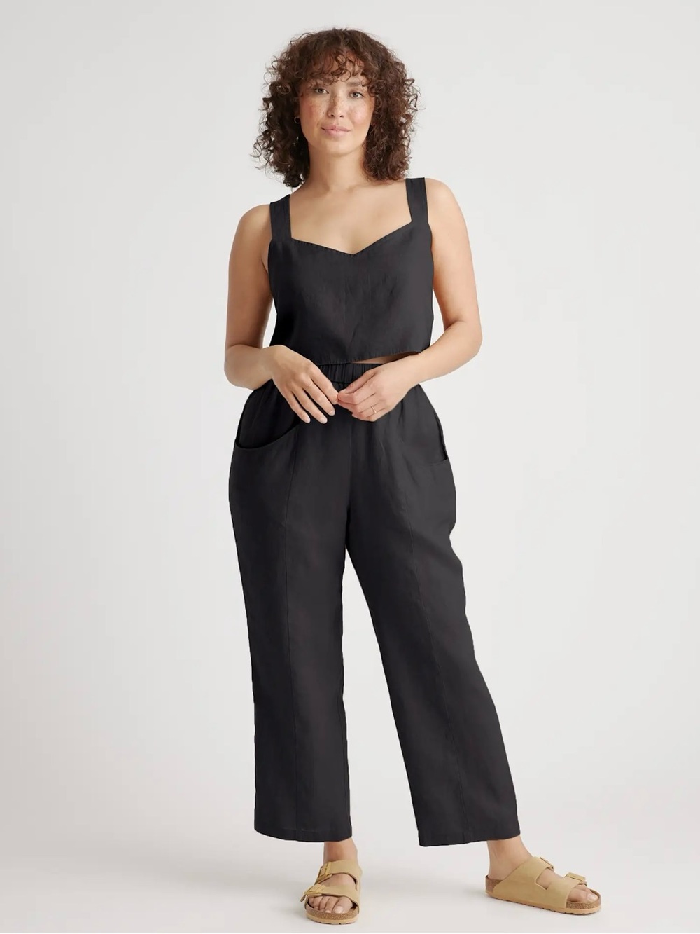 Quince | 100% European Linen Tapered Ankle Pants in Black Small